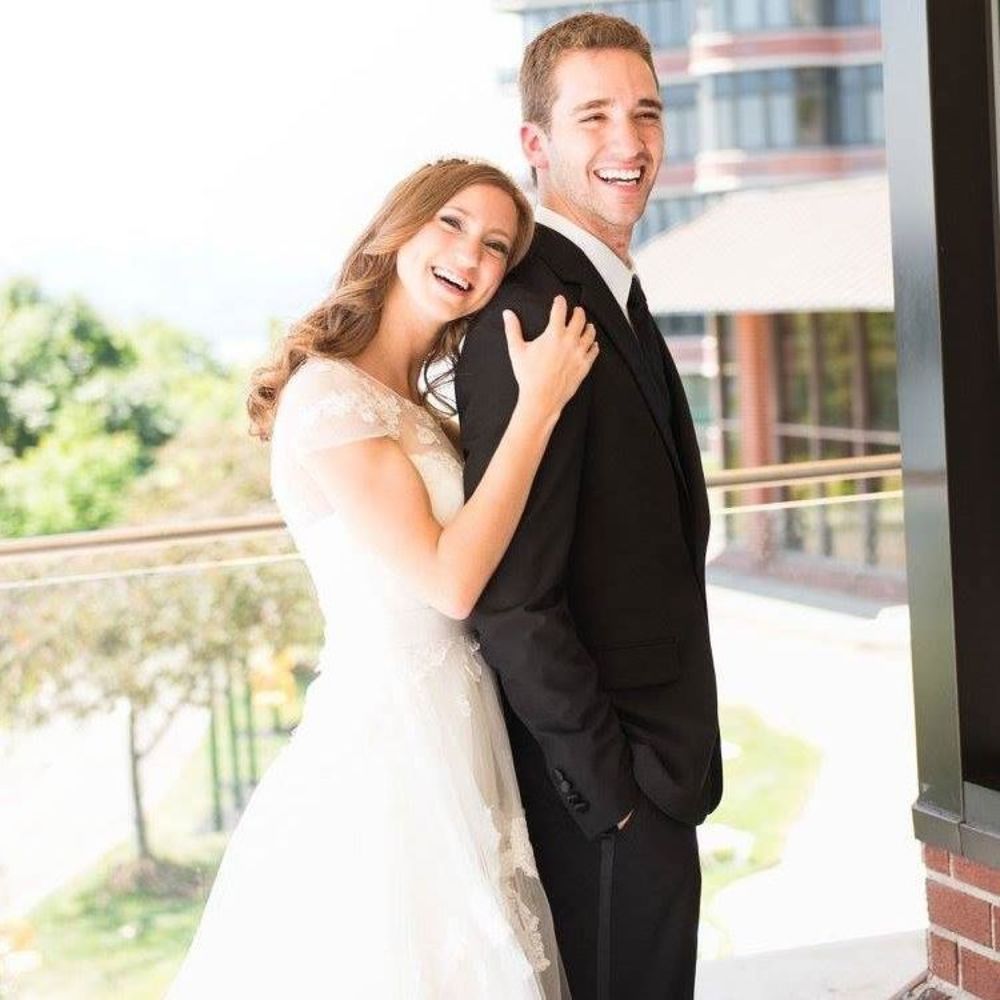 Meet your Posher, Joelle